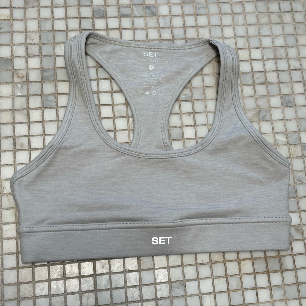 NEW! set active size Small formcloud